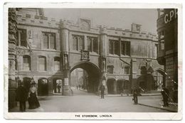 LINCOLN : THE STONEBOW / POSTMARK - HOLBEACH (SQUARE CIRCLE) / ADDRESS - YEOVIL, WEST HENDFORD - Lincoln