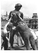 Doisneau Paris Jardin Des Tuileries - Doisneau