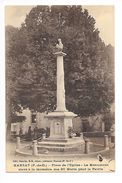 MANZAT  (cpa 63)  Place De L'église, Le Monument élevé à La Mémoire Des 80 Morts Pour La Patrie  -   - L 1 - Manzat