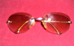 Marque  "  Chipie  " - Lunettes De Soleil