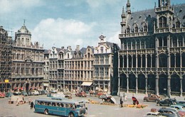 Bruxelles-Grand'Place-Brussel-Grote Markt (met Oude Bus En Oude Wagens) - Markten