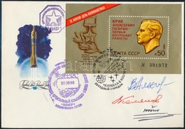 Vlagyimir Ljahov (1941- ), Valerij Poljakov (1942- ) Szovjet és Abdul Ahad Mohmand (1959- ) Afgán űrhajósok Aláírásai Em - Autres & Non Classés
