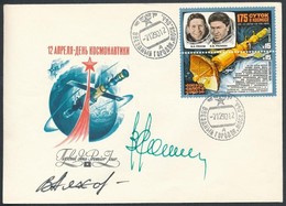 Valerij Rjumin (1939- ) és Vlagyimir Ljahov (1941- ) Szovjet űrhajósok Aláírásai Emlékborítékon /

Signatures Of Valeriy - Autres & Non Classés