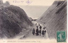 Mesnil Val Le Chemin A La Plage  1911 - Octeville