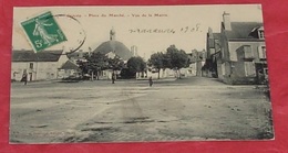 18 - Graçay - Place Du Marché - Vue De La Mairie   --------- 422 - Graçay