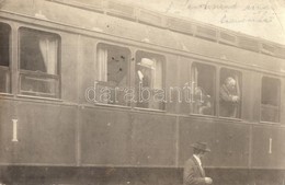 T2/T3 1908 Arad, I. Osztályú Vonat A Vasútállomáson / First Class Train At The Railway Station. Adler Photo (EK) - Non Classés