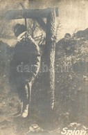 ** T2 Spion / Első Világháborús Katonai Fotó Képeslap. Felakasztott Kém / WWI Military Photo Postcard. Executed Traitor - Non Classés