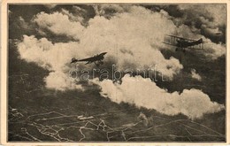 ** T2 Luftkampf Zwischen Einem Deutschen Und Einem Französischen Flugzeug / German And French Planes, Aerial Photo - Non Classés