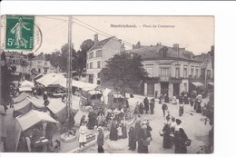 Montrichard - Place Du Commerce ( Marché) - Montrichard