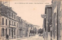 La Roche Sur Yon      85      Rue Paul Baudry. La Poste       (voir Scan) - La Roche Sur Yon