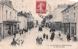 La Roche Sur Yon      85      Rue Des Sables D'Olonne      (voir Scan) - La Roche Sur Yon