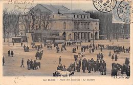 Le Mans     72       Place Des Jacobins. Marché. Ancien Théâtre Et Tramway        (voir Scan) - Le Mans