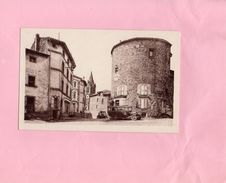 F2101 - D43 - LOUDES - La Tour Ronde Rue De L'Eglise Derniers Restes Du Château Fort - Loudes