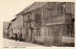 CPA - CLERES (76) - Aspect De La Maison Normande Du Cordonnier Dans Les Années 20 / 30 - Clères