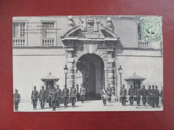 Delcampe - CPA MONACO ANCIENNE GARDE D'HONNEUR DU PRINCE DE MONACO - Fürstenpalast