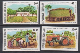 Togo 1977  N° 300 + PA 323 / 325 Developpement De L'agriculture Imperf ND MNH - Agriculture