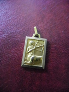 PENDENTIF SAGITTAIRE Plaqué OR - Signe Zodiacal Arc - Cadeau Du 23 Novembre Au 21 Décembre - Hangers