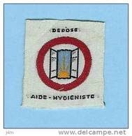 INSIGNE Ancien De SCOUT En Tissu... Brevet " Aide Hygiéniste"... SCOUTISME - Unclassified