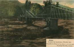 30   ALAIS  SOUVENIR DES INONDATIONS D'OCTOBRE 1907 PASSERELLE DU FOIRAL 5m50  D'eau à 4 H Du Soir - Alès