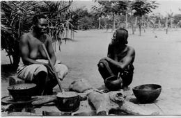 CPA Congo Belge Afrique Noire Carte Photo Non Circulé Type Nu Féminin - Belgisch-Kongo