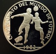 PANAMA 10 BALBOAS 1982 SILVER PROOF "Champions Of Soccer" Free Shipping Via Registered Air Mail - Panama