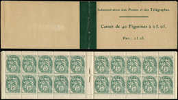 CARNETS (N°Cérès Jusqu'en1964)1    Blanc,  5c. Vert, N°111C, T IB, Carnet De 40, TTB - Autres & Non Classés