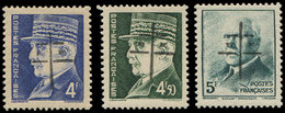 ** TIMBRES DE LIBERATIONCHERBOURG 12/14 : Pétain Gravé, N°12 Légère Froissure De Gomme, TB. C - Libération