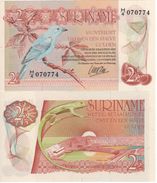 SURINAME   2.50   Gulden  P119    1985   UNC - Surinam