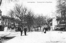 D81 TARN - LABRUGUIERE < Vue Animée Du BOULEVARD DE LA REPUBLIQUE - Labruguière