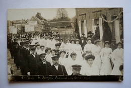 60 - Carte- Photo No 6  -  JAUX - Bouquet Provincial 17 Avril 1910 - Fête - Défilé Demoiselles Et Archers - Tir à L'Arc