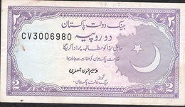 PAKISTAN P37b 2 RUPEES  1986 Signature 10 VF Only 2 P.h. ! - Pakistán