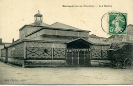 85 - SAINTE HERMINE - Les Halles - Sainte Hermine