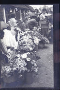 MADAGSCAR  PHOTO CARTE MARCHE AUX FLEURS   B - Non Classés