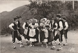 LE ROUSSILLON GROUPE DES DANSEURS CATALANS AMELIE LES BAINS BALLET CATALAN - Roussillon