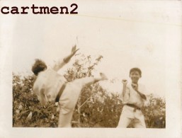 KUNG-FU CHINE CHINA VIETNAM SPORT COMBAT KARATE QI GONG ARTS MARTIAUX NUNCHAKU MARTIAL ARTS BOXE AIKÏDO KUNTAO JUDO - Martial