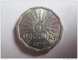 1977 URUGUAY 2 CENTESIMOS, MONEDA MONNAIE COIN ALUMINIO ALUMINUM - Uruguay