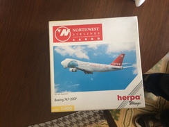 Herpa 1:400 Northwest Cargo Boeing 747 - Unclassified