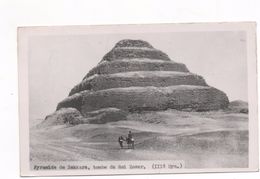 PYRAMIDE DE SAKKARA      ~  1950 - Abu Simbel Temples