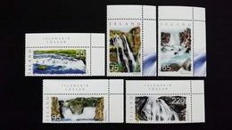 Island 1128/32 **/mnh, Wasserfälle: Faxi, Öxarárfoss, Glymur í Botnsá, Hjálparfoss, Skeifárfoss - Gebruikt