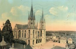 Delcampe - - 53 - PONTMAIN. - La Basilique Et Le Parvis - - Pontmain