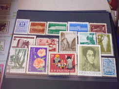 ACHETEZ MALIN ACHETEZ EN LOT 0.10€ LE TIMBRE  LOT 632 Bulgarie - Verzamelingen & Reeksen