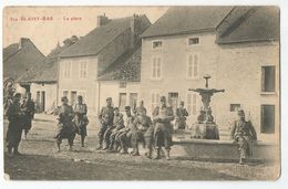 Cote D'or 21 Blaisy Bas La Place Animée Militaires A La Fontaine 1905 - Andere & Zonder Classificatie