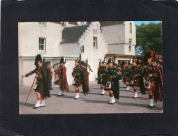 74110   Regno  Unito,   Highland  Pipers At Broadford,  Isle Of Skye,  VG  1974 - Ross & Cromarty