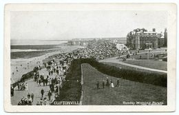 CLIFTONVILLE : SUNDAY MORNING PARADE - Margate