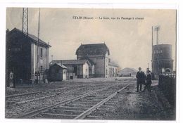 CPA étain Meuse La Gare Vue Du Passage à Niveau Pour L'hopital Militaire De Trèves - Etain