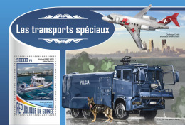 GUINEA REP. 2017 ** Police Car Polizeiauto Special Transport S/S - IMPERFORATED - DH1748 - Police - Gendarmerie