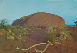 Postcard Eastern Face Of Ayres Rock Central Australia [ Uluru ] My Ref B22097 - Uluru & The Olgas