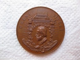 Czech / Tchèque Médaille Nationale Du Théâtre UMENI VITEZI 1892 Par Venoval Pichl - Altri & Non Classificati