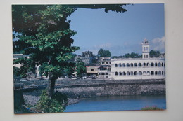 Comores Grande Comore MORONI Vue Du Port Et De La Mosquée Du Vendredi - Islam - Comores