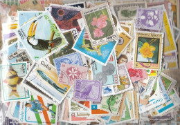 Cuba 500 Different Stamps - Verzamelingen & Reeksen